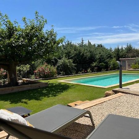 Une Nuit En Luberon Puyvert ภายนอก รูปภาพ